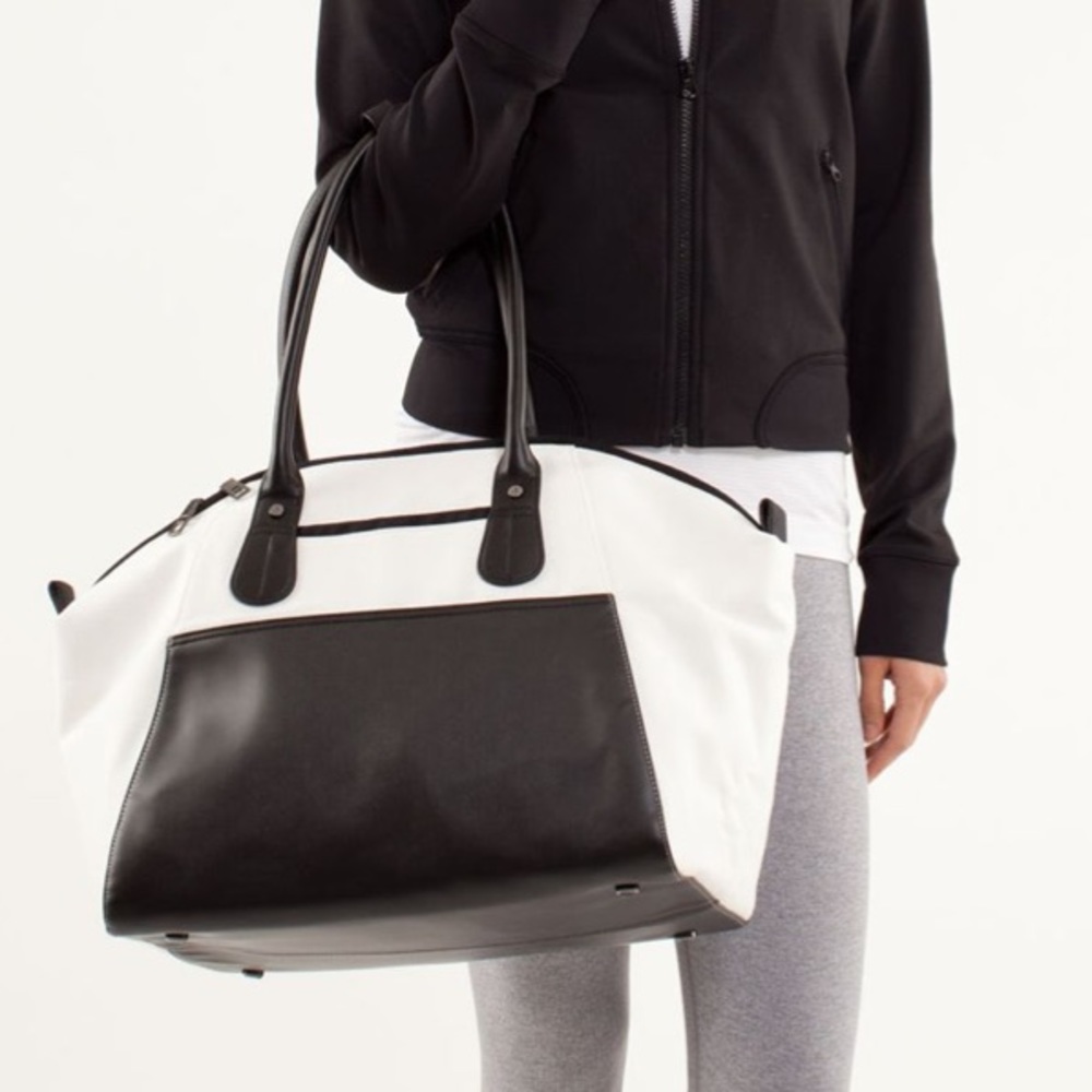 Lululemon Vinyasa To Vino Bag *Canvas